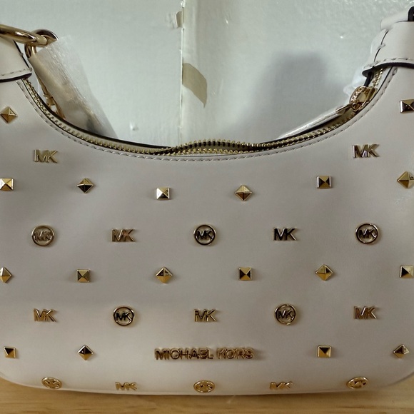 Michael Kors White and Gold Shoulder Bag with Studded Design - Picture 2 of 8